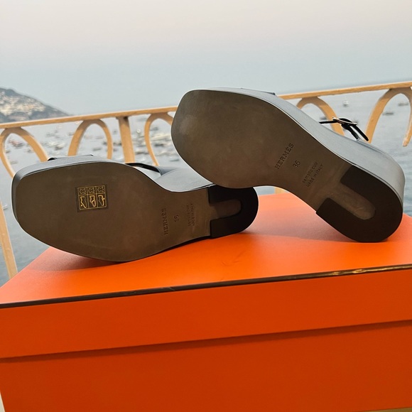 SOLD OUT Brand New Hermes Black Hilda 80 Sandal Size 36. - Picture 5 of 5